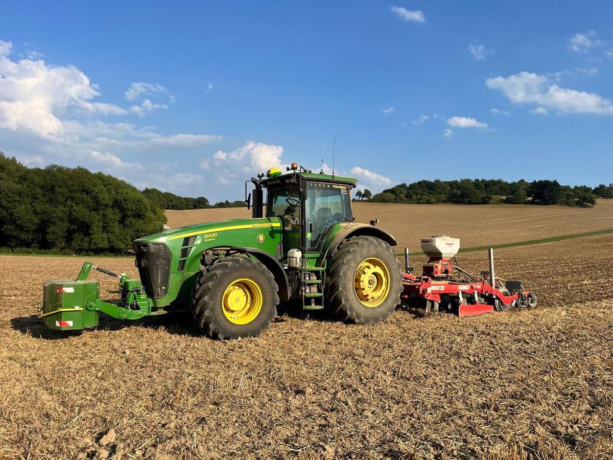 John Deere se SUMO Trio