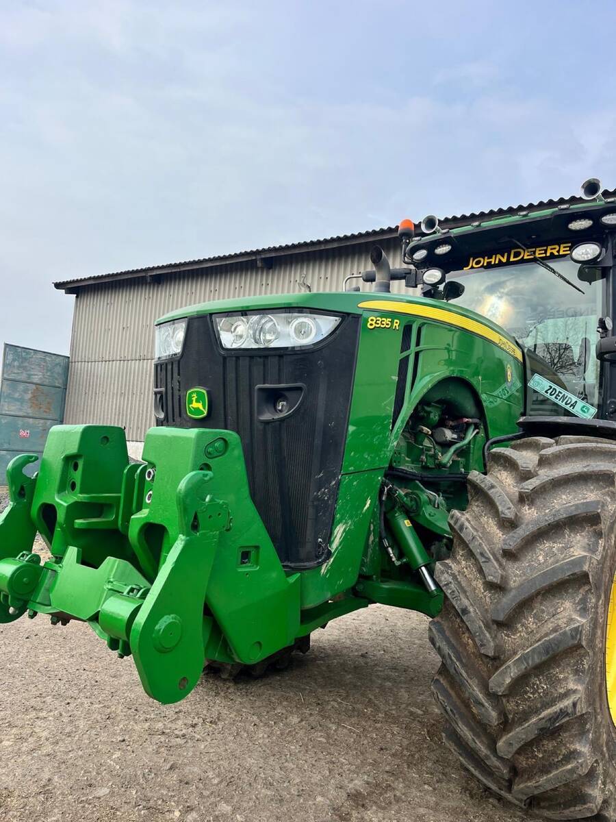 John Deere 8335R ZDENDA